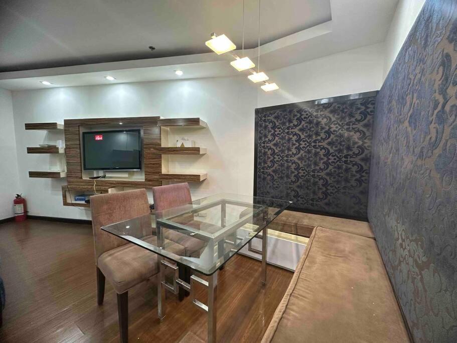 Gramercy Residences 1 Bedroom With Balcony Facing Garden Lower Floor Manila