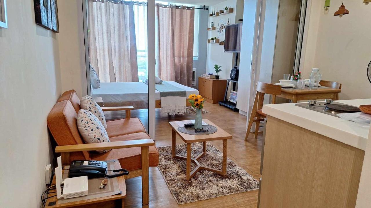 Apartment Cozy 1br With City And Nature View In Azure