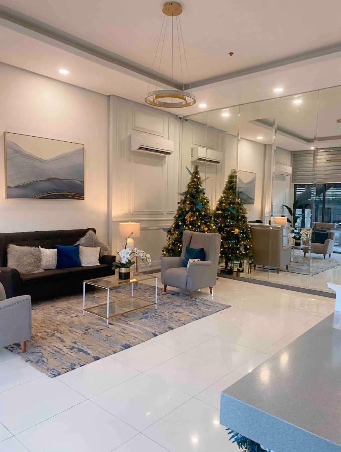 Minimalist Nordic 1br With Balcony River View Apartment Manila
