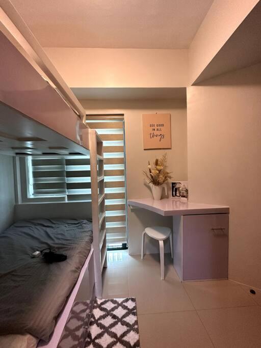 Apartment New & Spacious Unit In Qc W/ Wifi & Netflix *