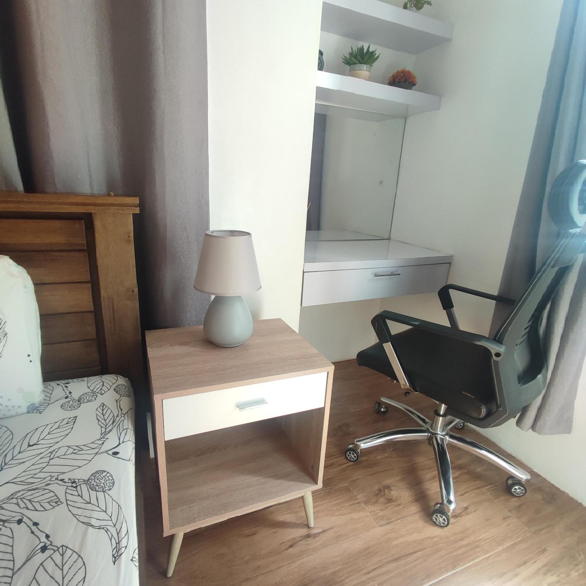 Luxury Spacious 2br In Salcedo Village Apartment