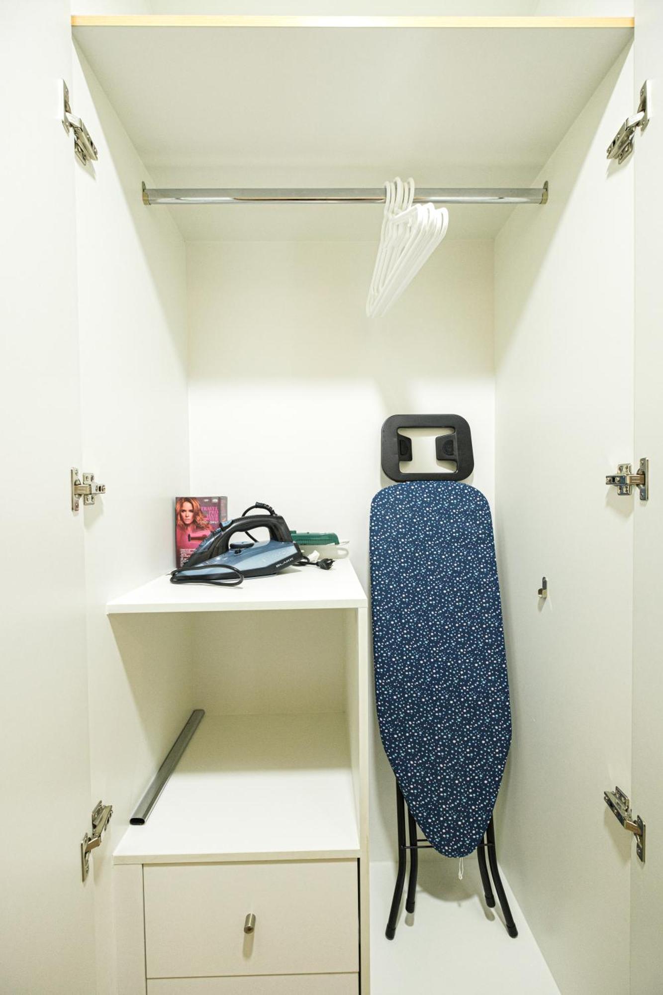 Premium 3br Uptownbgc W/ Bathtub & Balcony *
