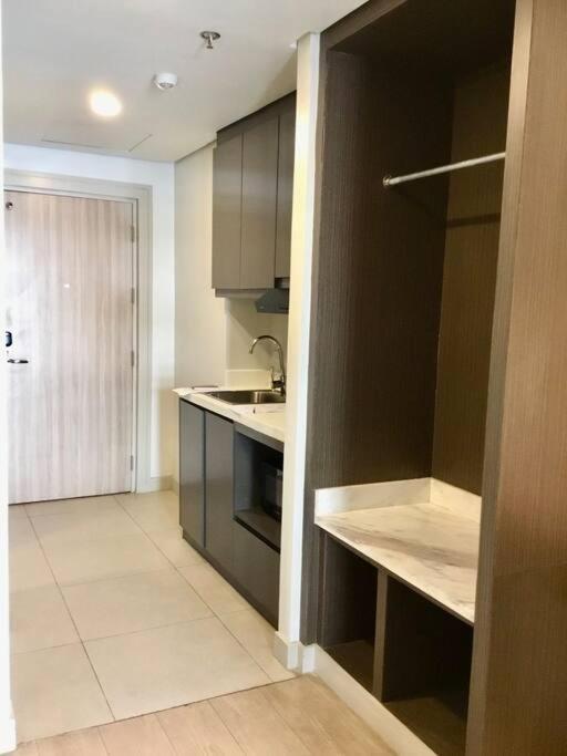 Cozy 1 - The Residences Bgc Taguig Manila