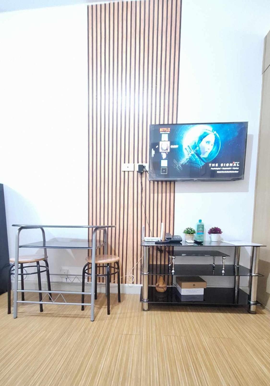 Comfy 1br With Pool View And Wi-fi In Grace Res Taguig Manila
