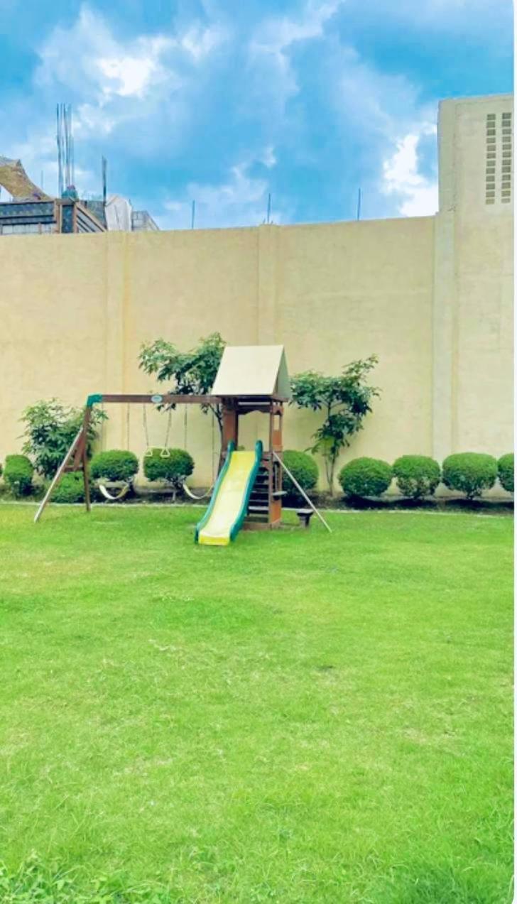 Apartment Blessed : Affordable *