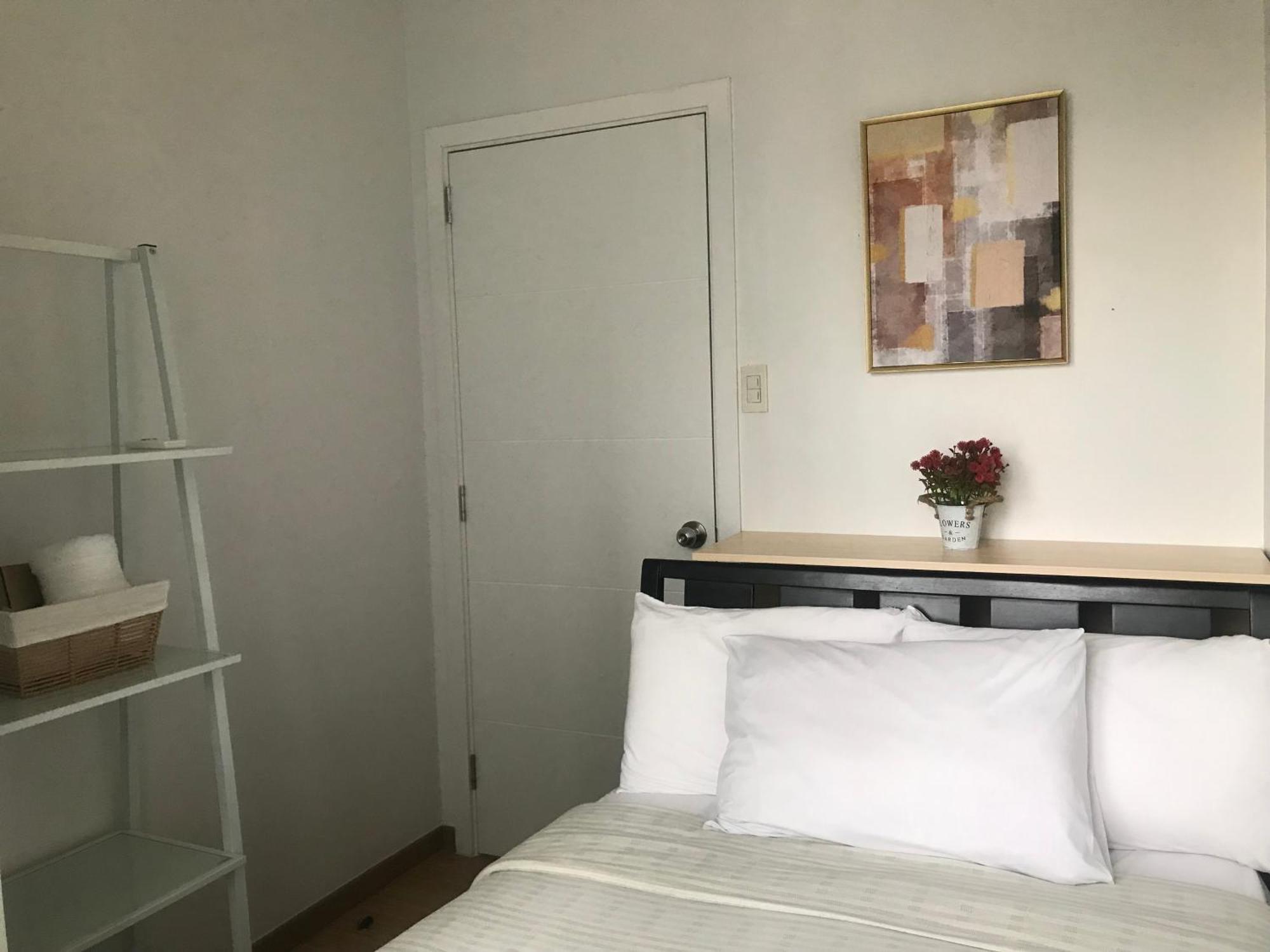 Apartment Simple Yet Lovely 2br Unit In Acqua Private Residences