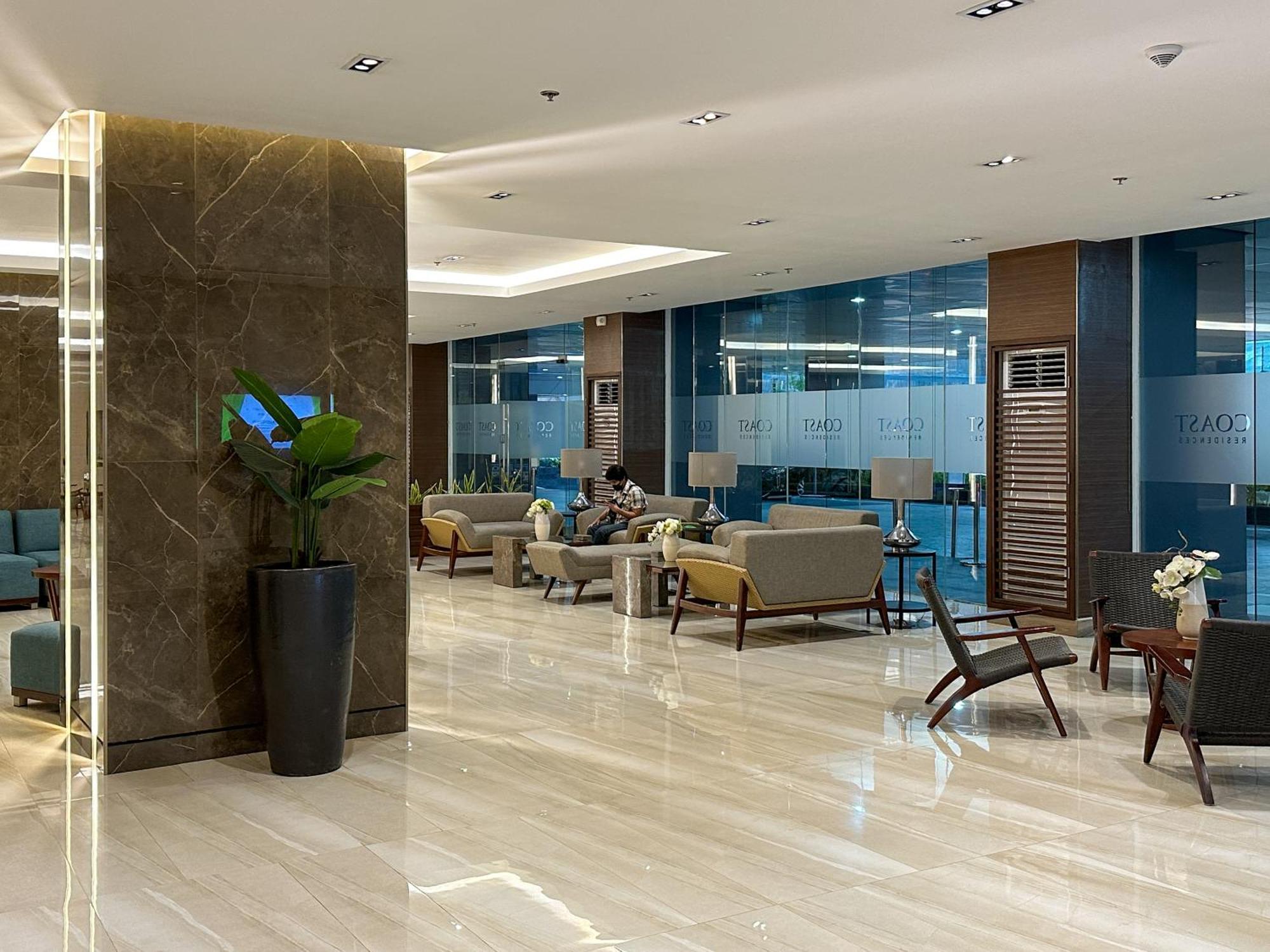 Gemstonebr In Smdc Coast Residences Apartment *