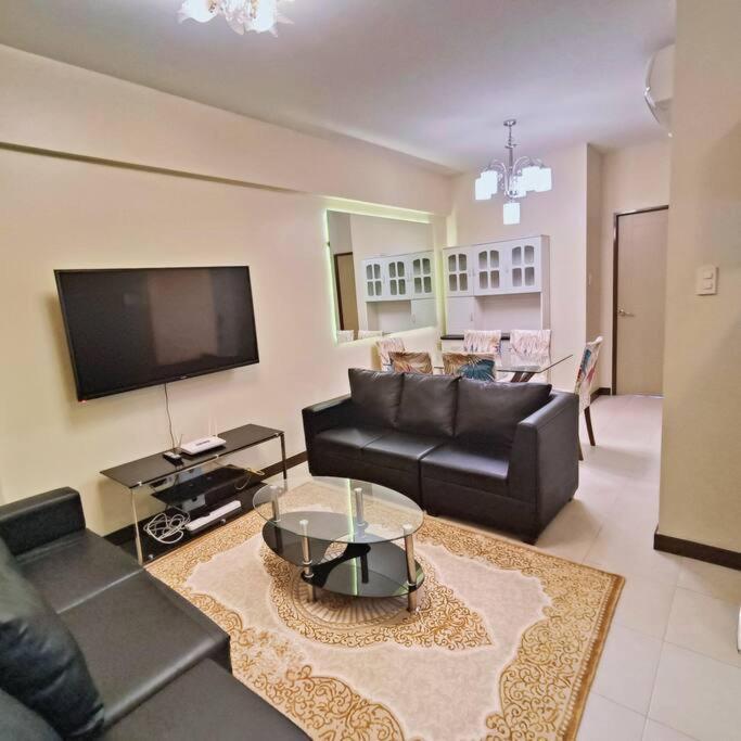 Family W/ Centralized Ac Nr Ayala Mall Feliz * Manila