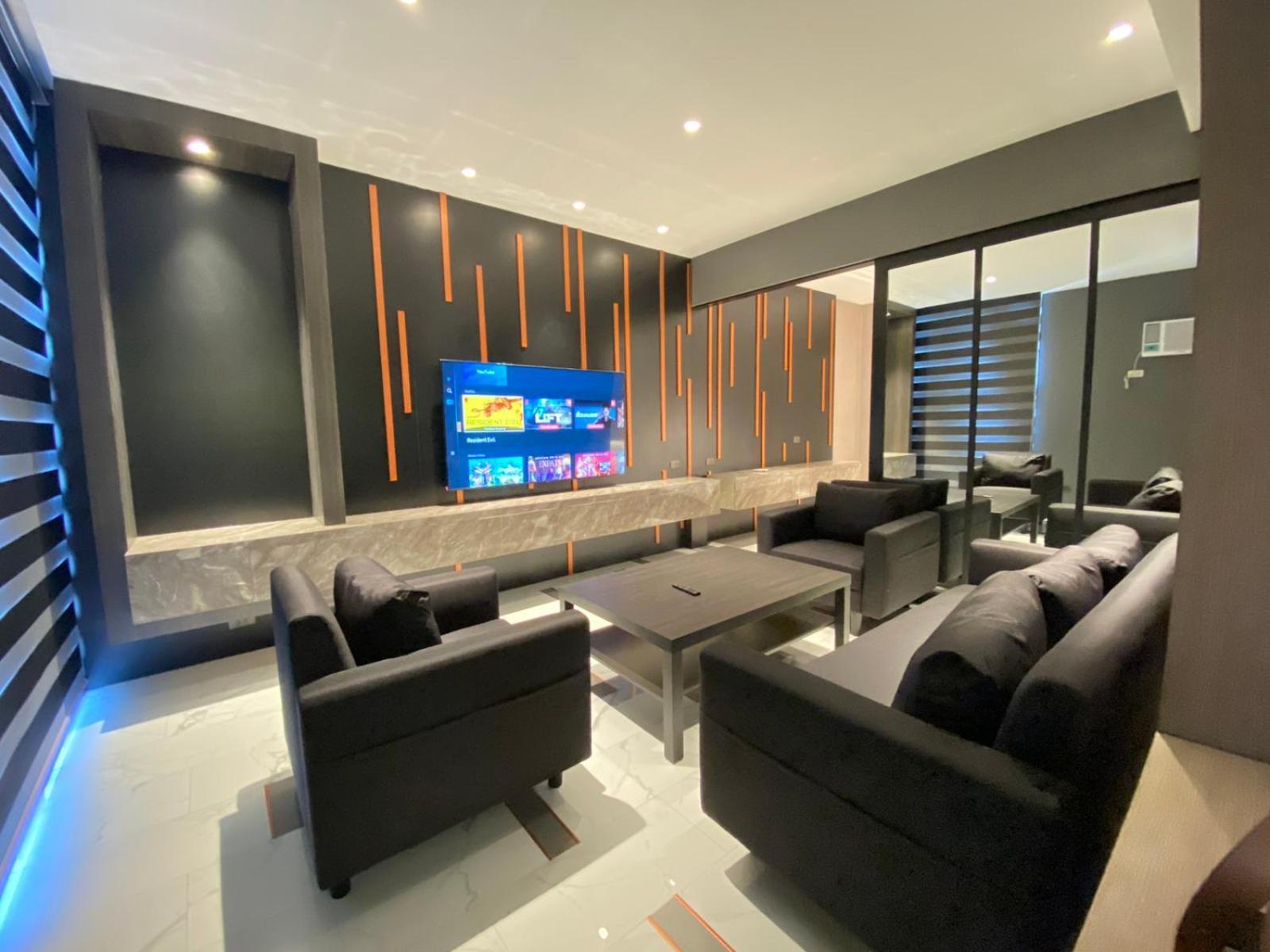 Malate Bayview Mansion 17a/b *