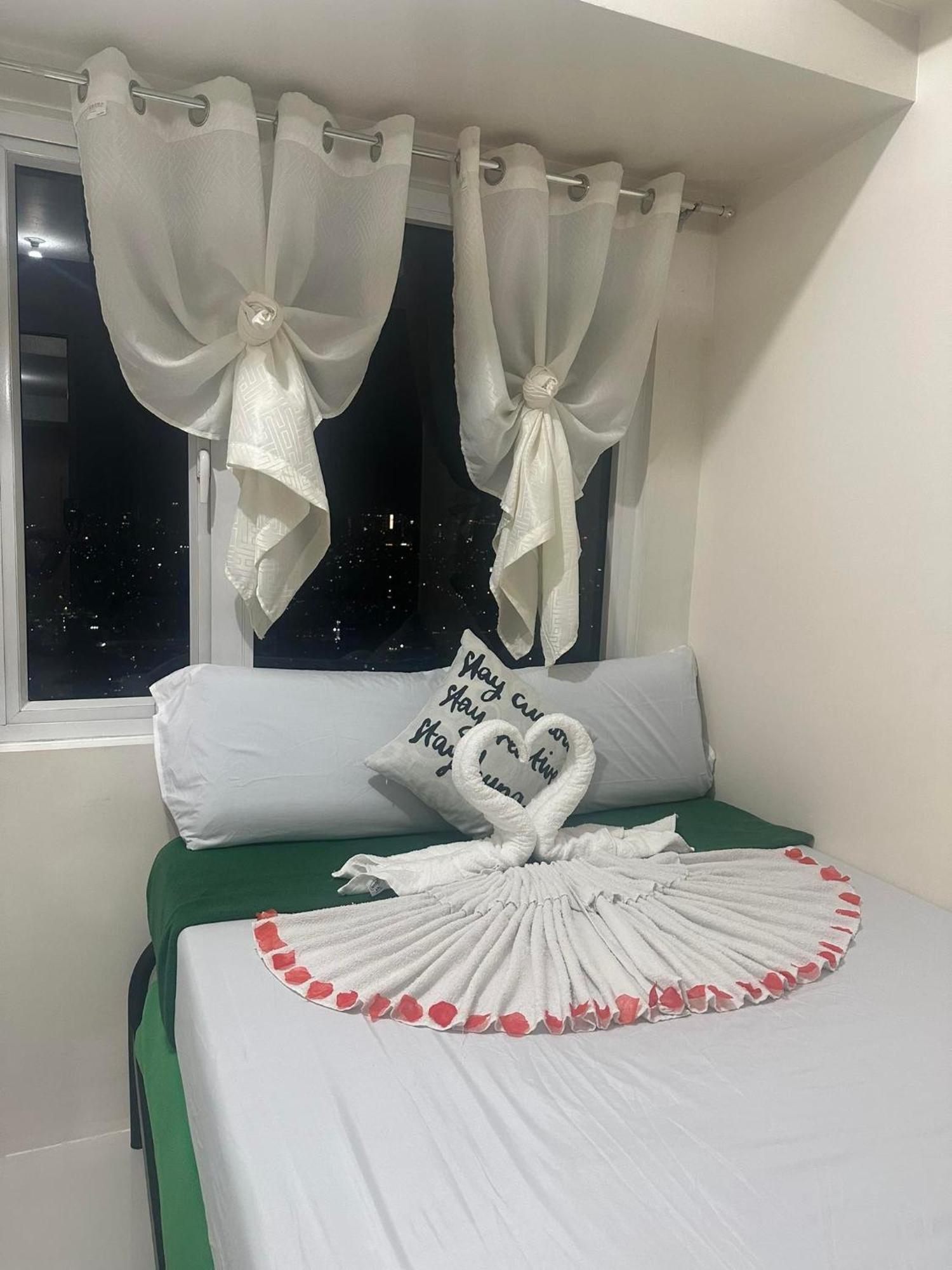 Residences By Pbyy Manila