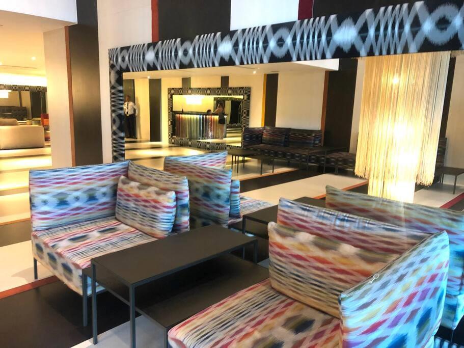 Apartment Cool 1br Acqua Livingstone W/ Netflix, Pool & Gym