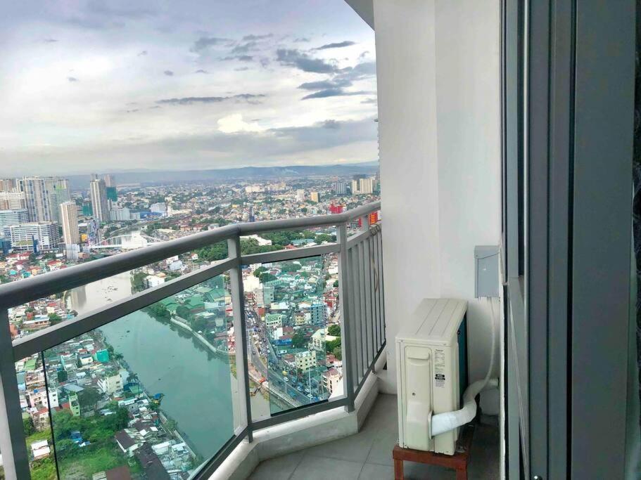 Cool 1br Acqua Livingstone W/ Netflix, Pool & Gym *