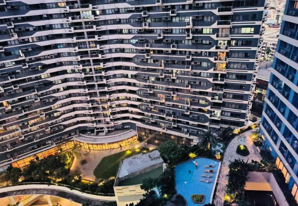 Air A2 @central Rcbc/canadian Embassy Apartment
