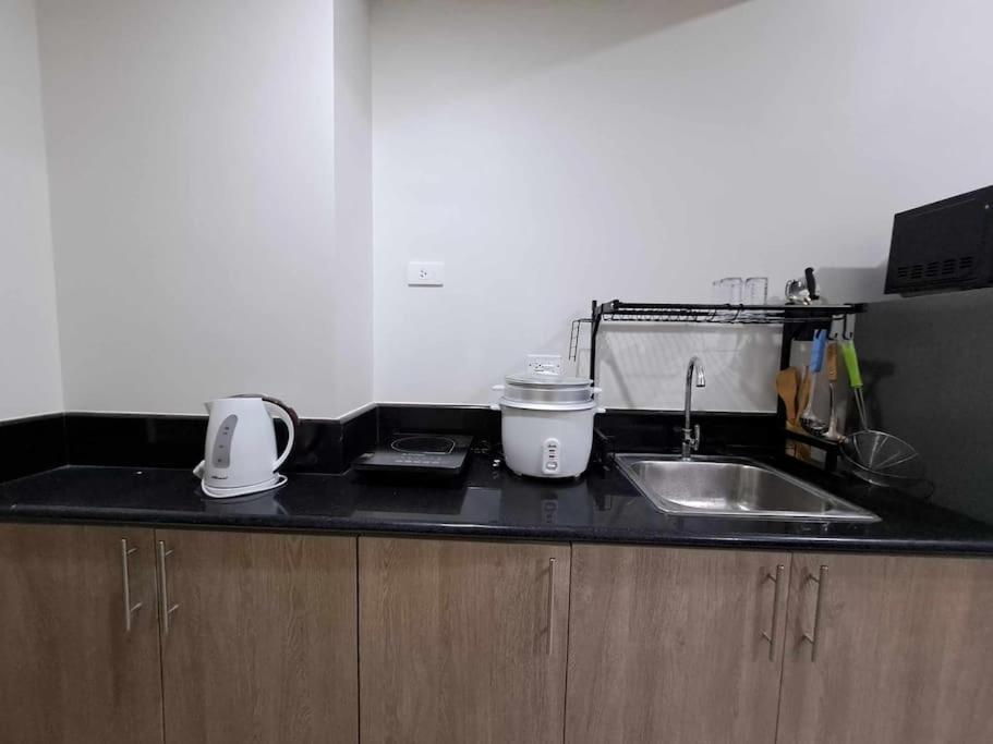 Apartamento Azul 2 Bedroom Manila