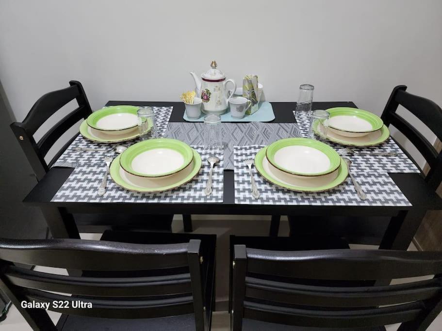 Azul 2 Bedroom * Manila