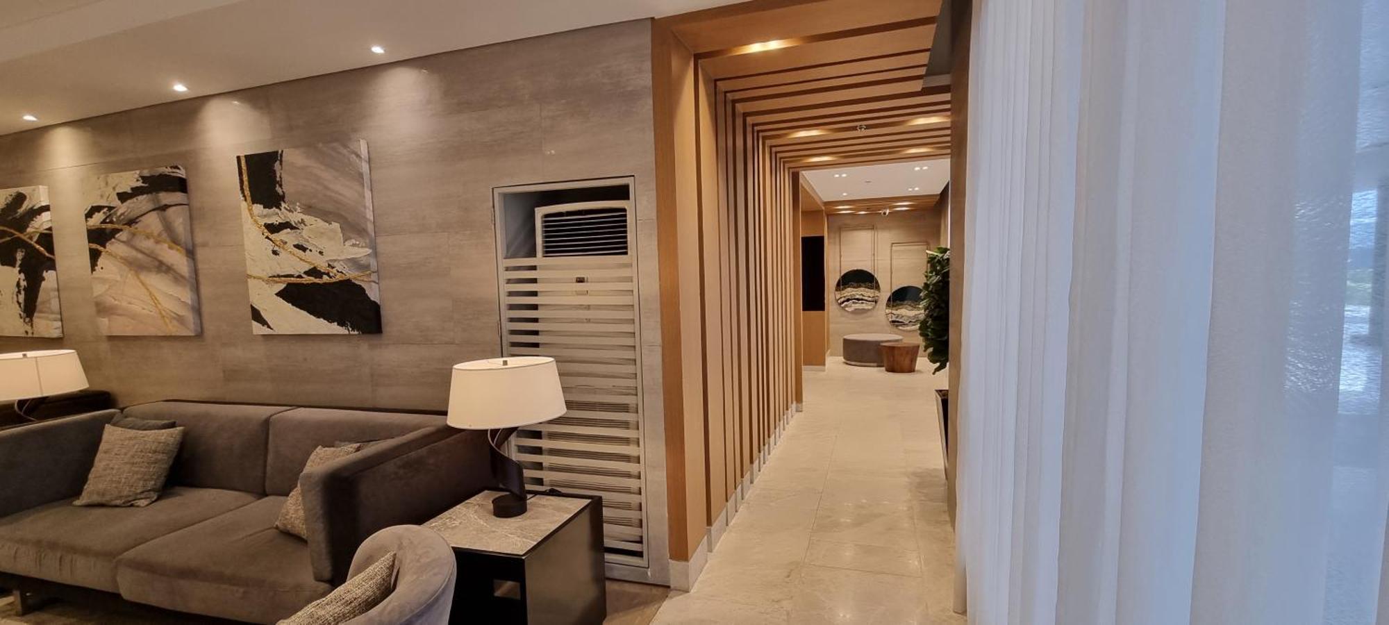 Premier Luxury Near Sm Mall Of Arena *