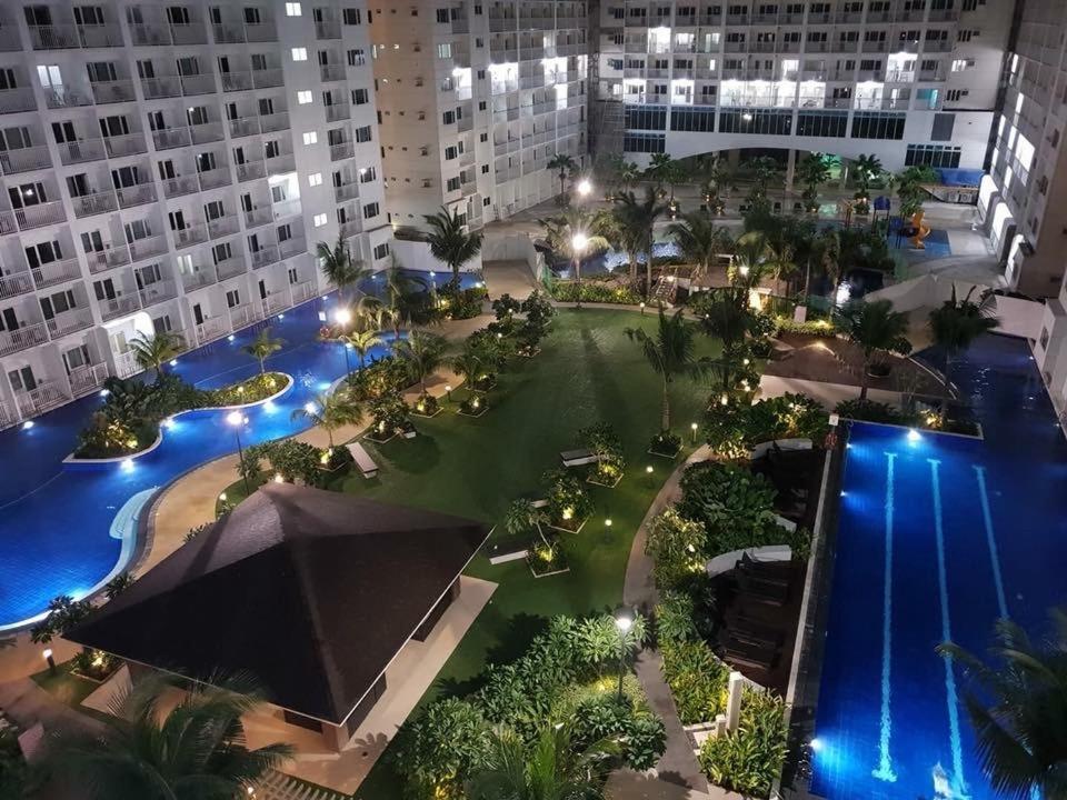 Luxury Seaside Sunset View At Sm Mall Of With Free Parking Apartment *