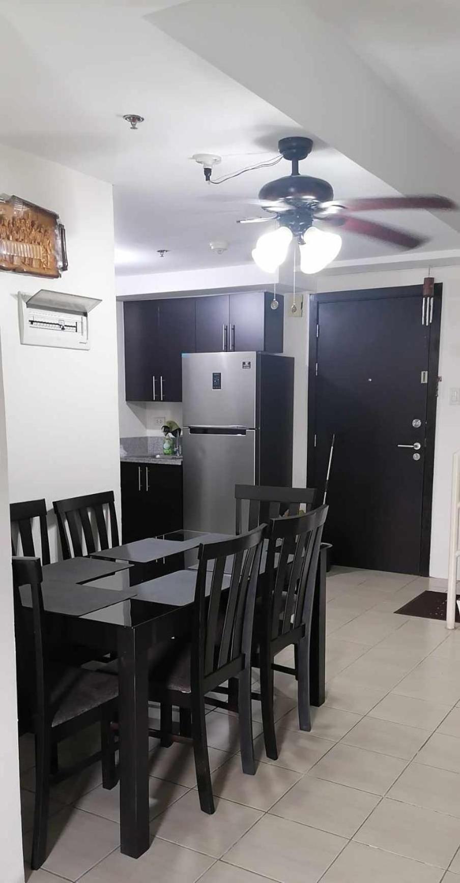 3 Bedrooms Access Penthouse Unit Manila