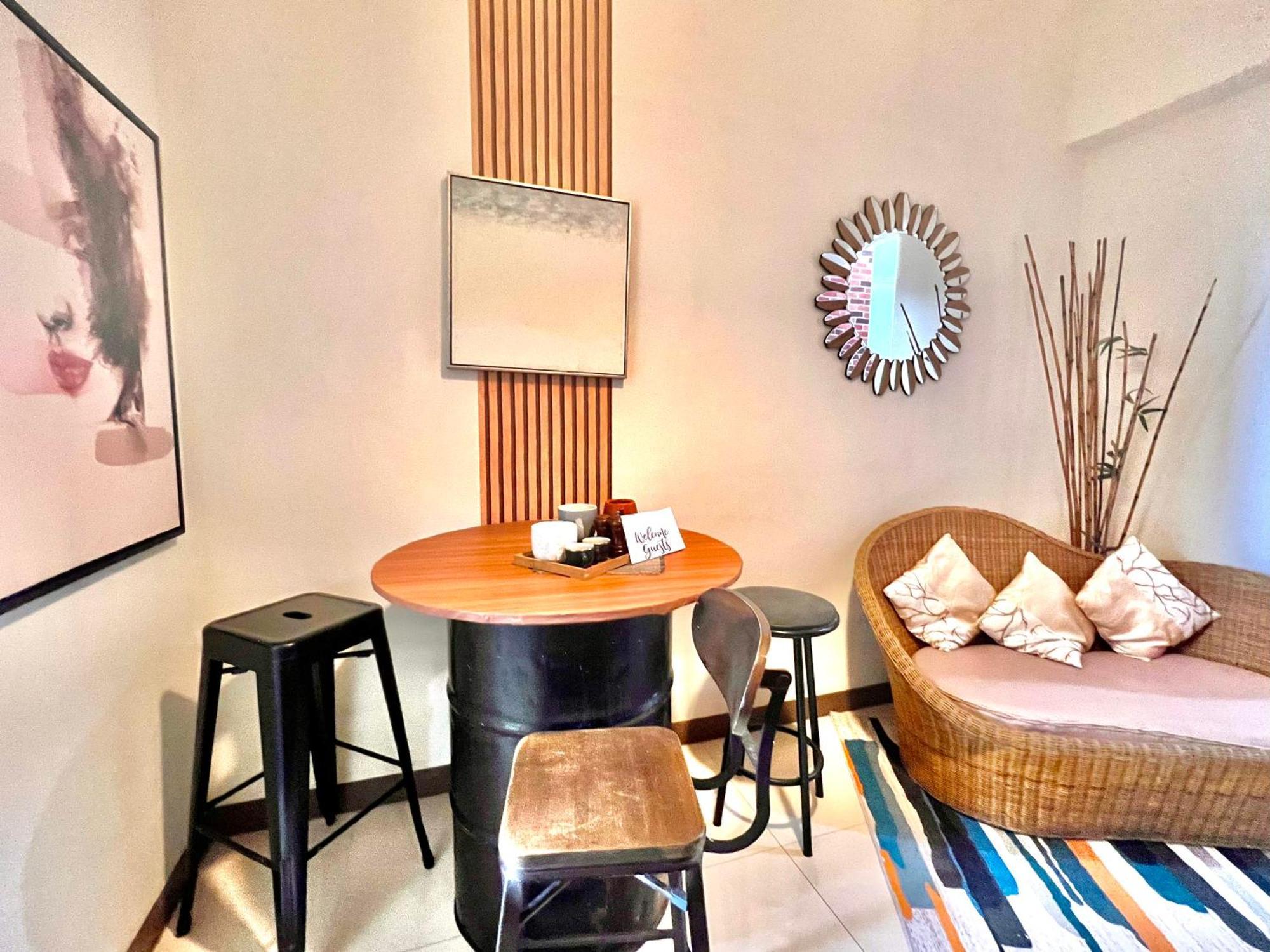 Tomas Morato Quezon - Residences