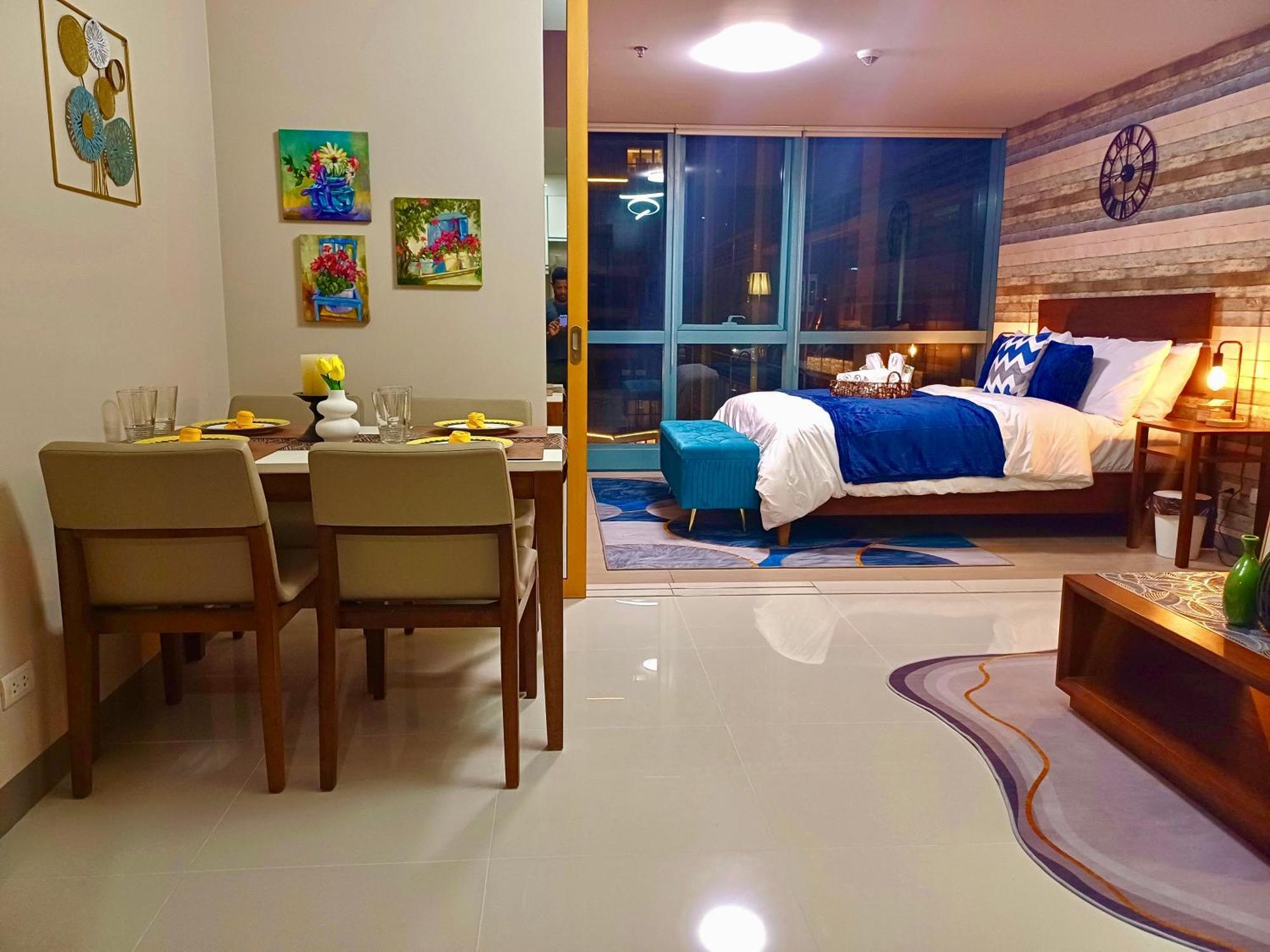 Apartment Bgc Luxury - Pool, Wi-fi, View - 11 Manila