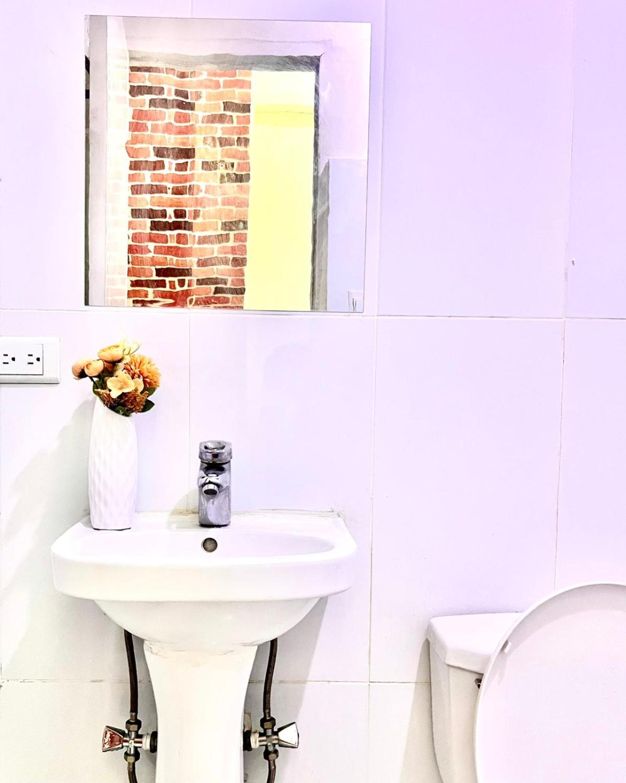 Guest house Tomas Morato Quezon - Residences Manila
