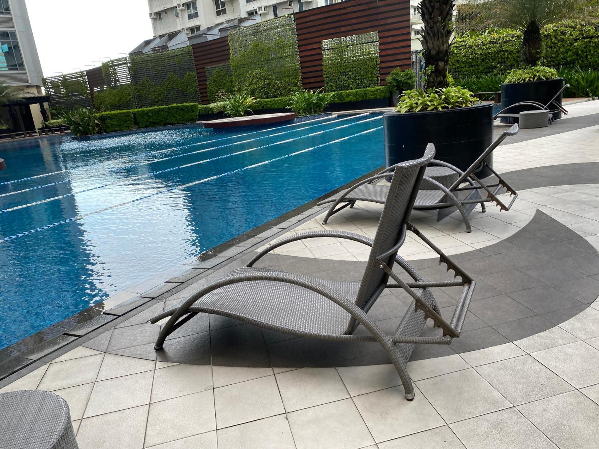 Apartment Woodland Elegance Retreat Symphony Of Artistry With Blazing Fast 300 Mbps Manila