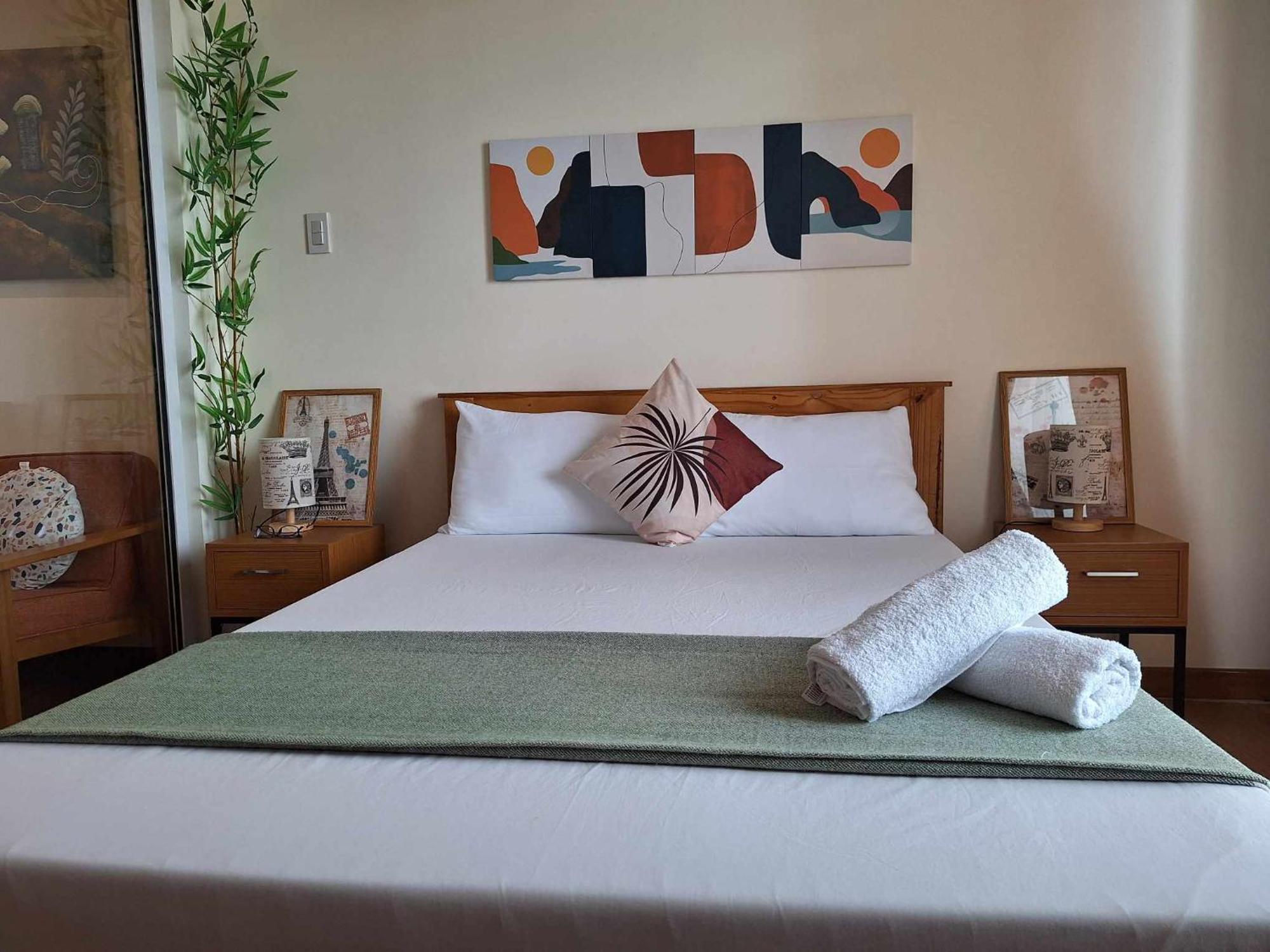 Cozy 1br With City And Nature View In Azure * Manila