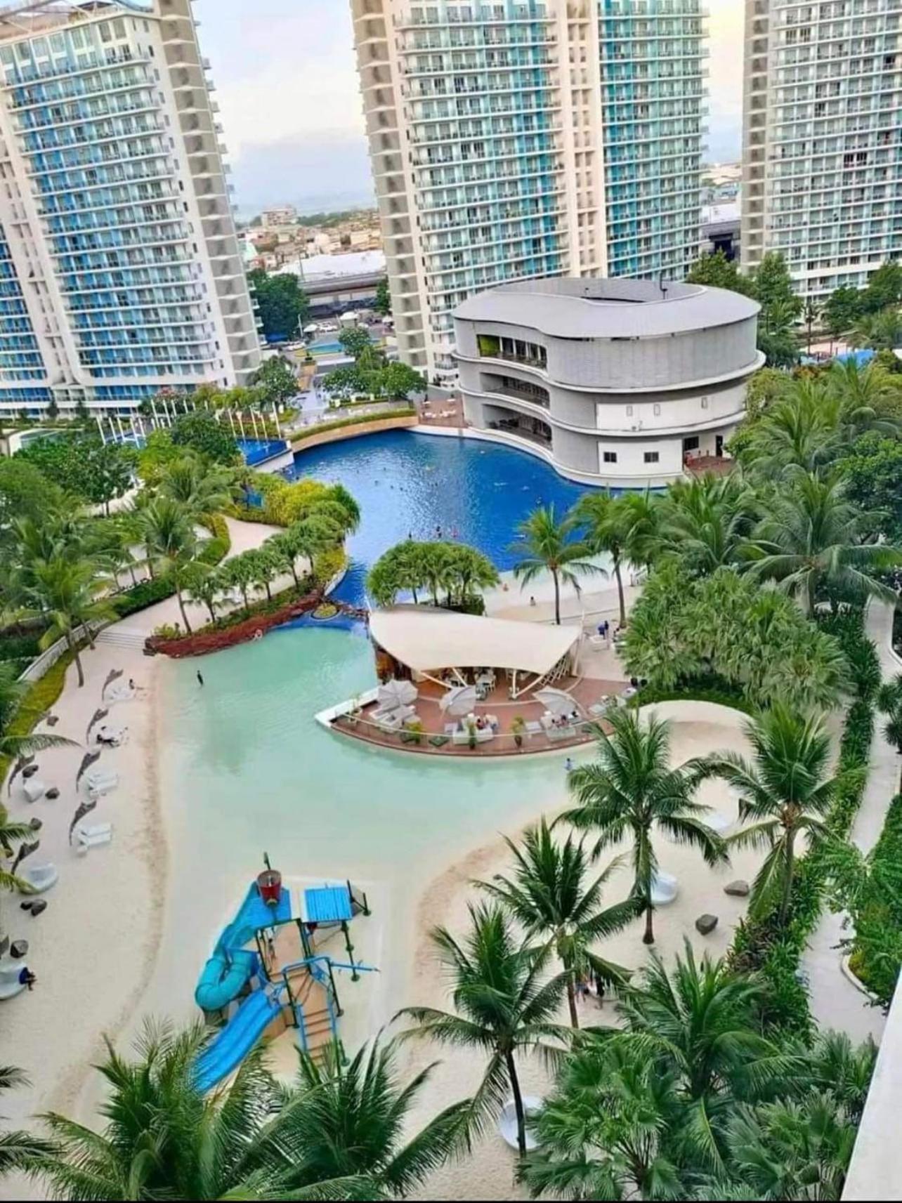 Azure Urban - St Tropez Tower Staycation Unit With A European Touch Manila