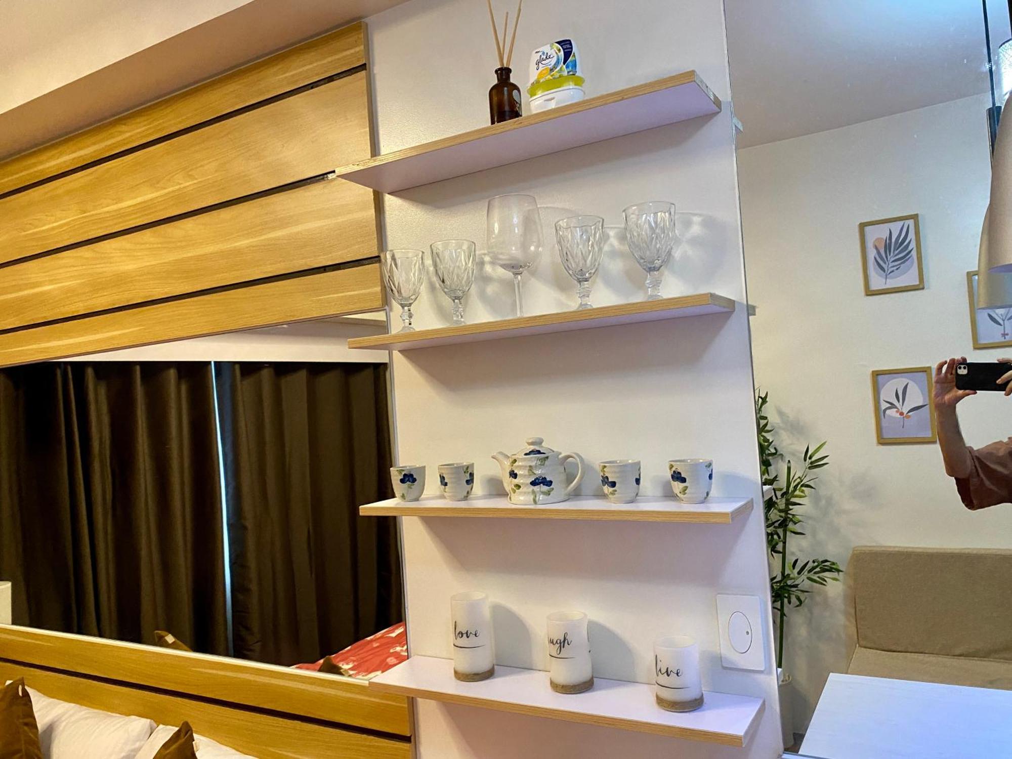 Apartment Woodland Elegance Retreat Symphony Of Artistry With Blazing Fast 300 Mbps Manila