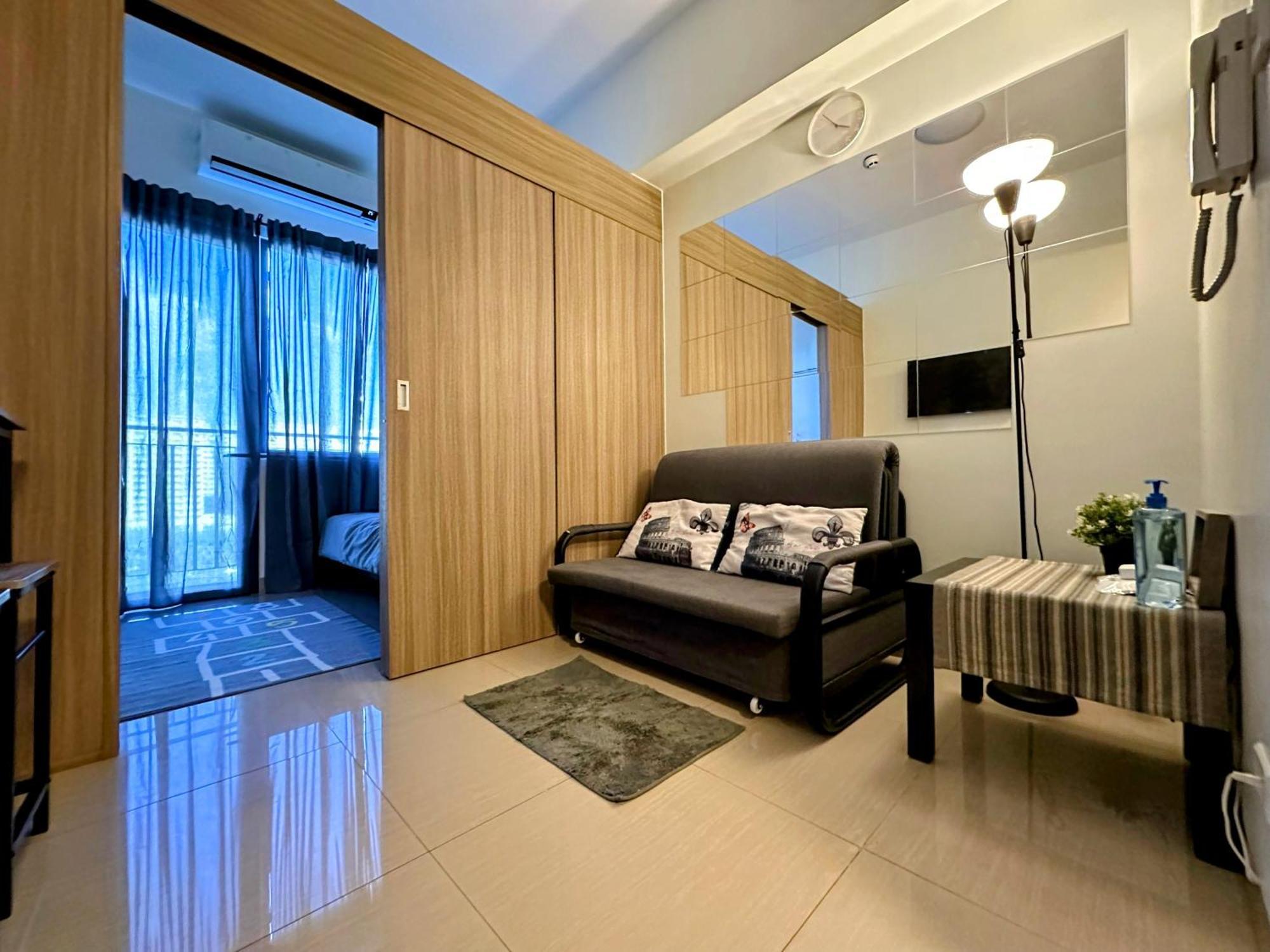 Victoria's Place *