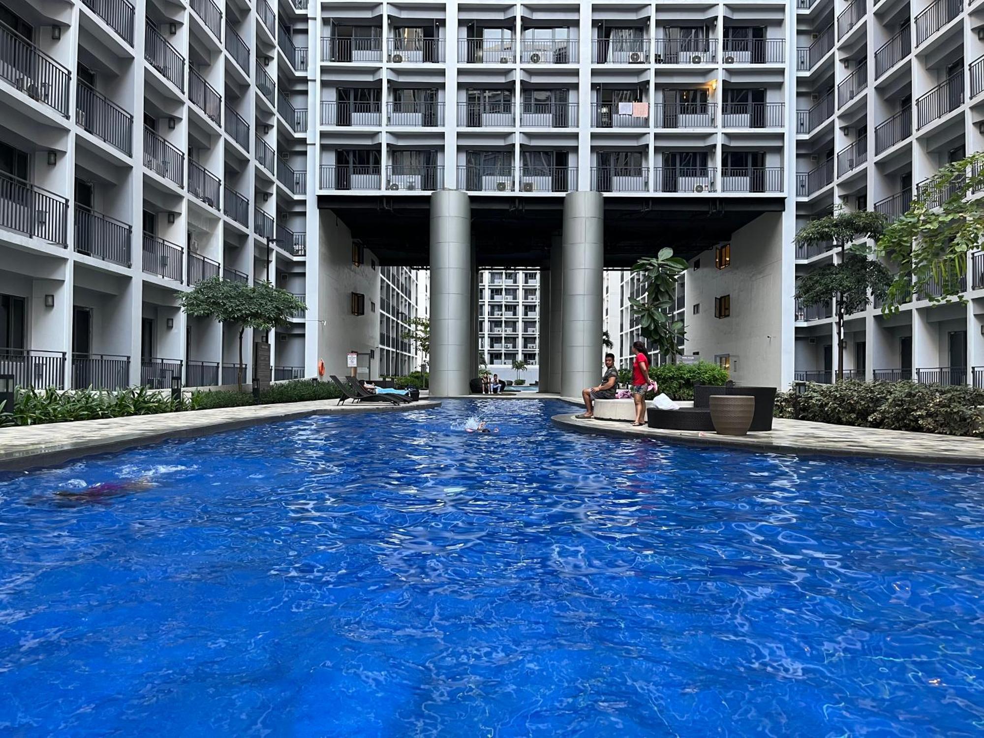 Apartment Shore Occupancy 6 Pax Cooking Balcony Netflix Pools Moa Airport Casino Picc马尼拉moa高级酒店公寓 Manila
