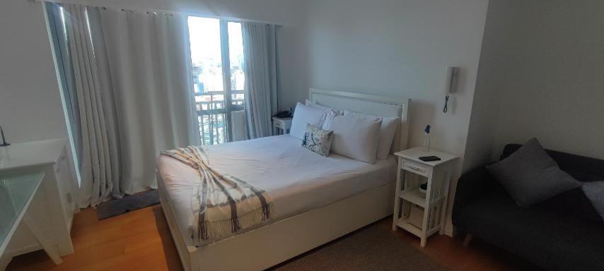 Aveline Aesthetic Skydeck View Acqua Private Residences Near Rockwell Makati Apartment