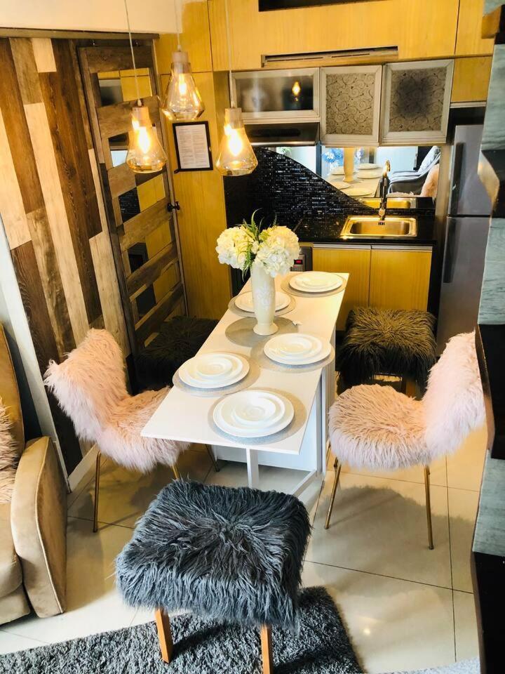 Posh, Modern 2br Loft, Spectacular View Bgc Manila