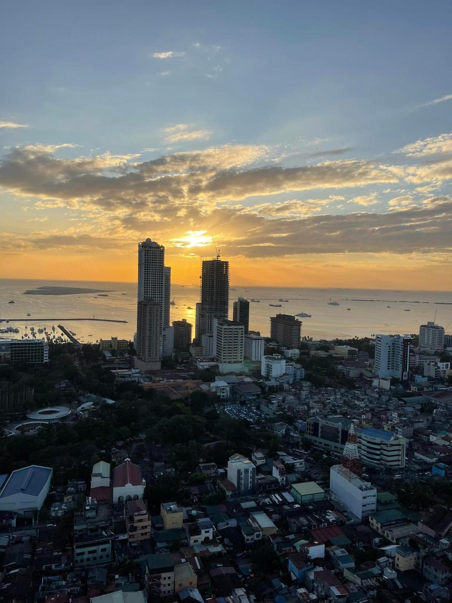 Residences By Pbyy 2* Manila