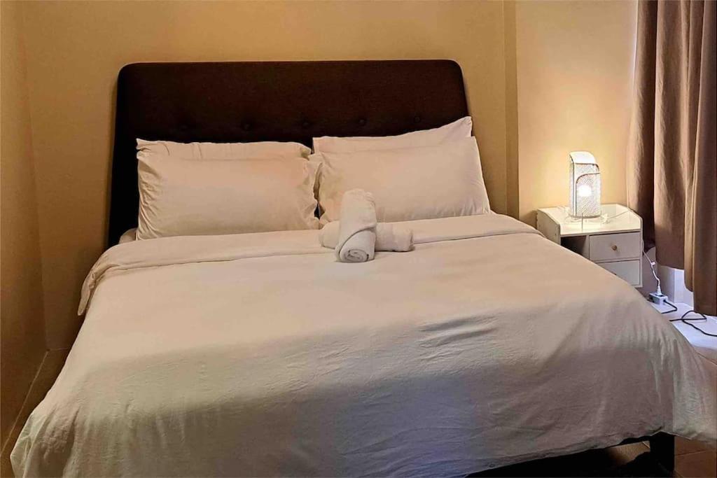 Deluxe Near Naia Terminal 3 Apartment