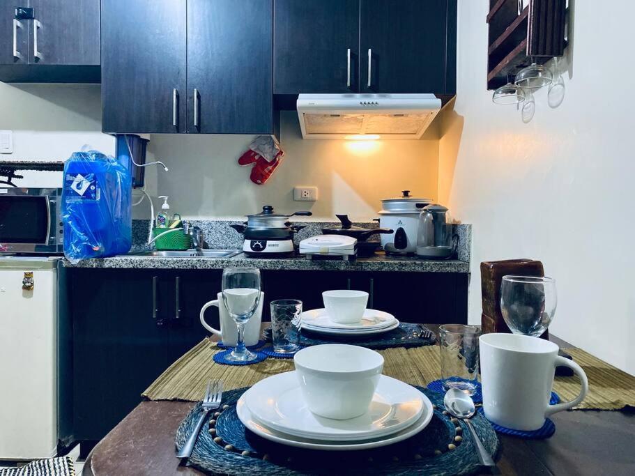 2br In Metro Apartment