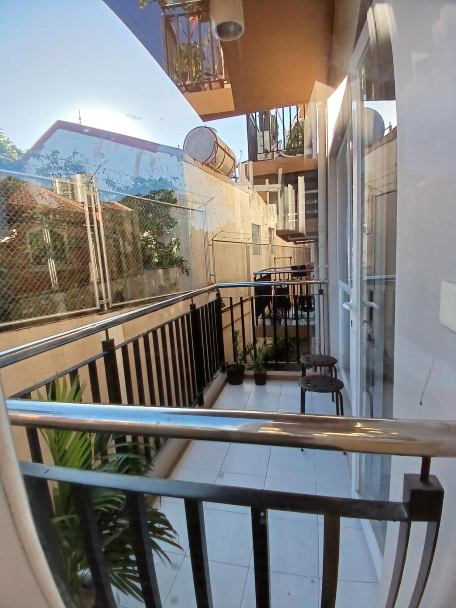 Eldenz 2br Fully Furnished With Free Wi-fi, Netflix & Amenities Apartment