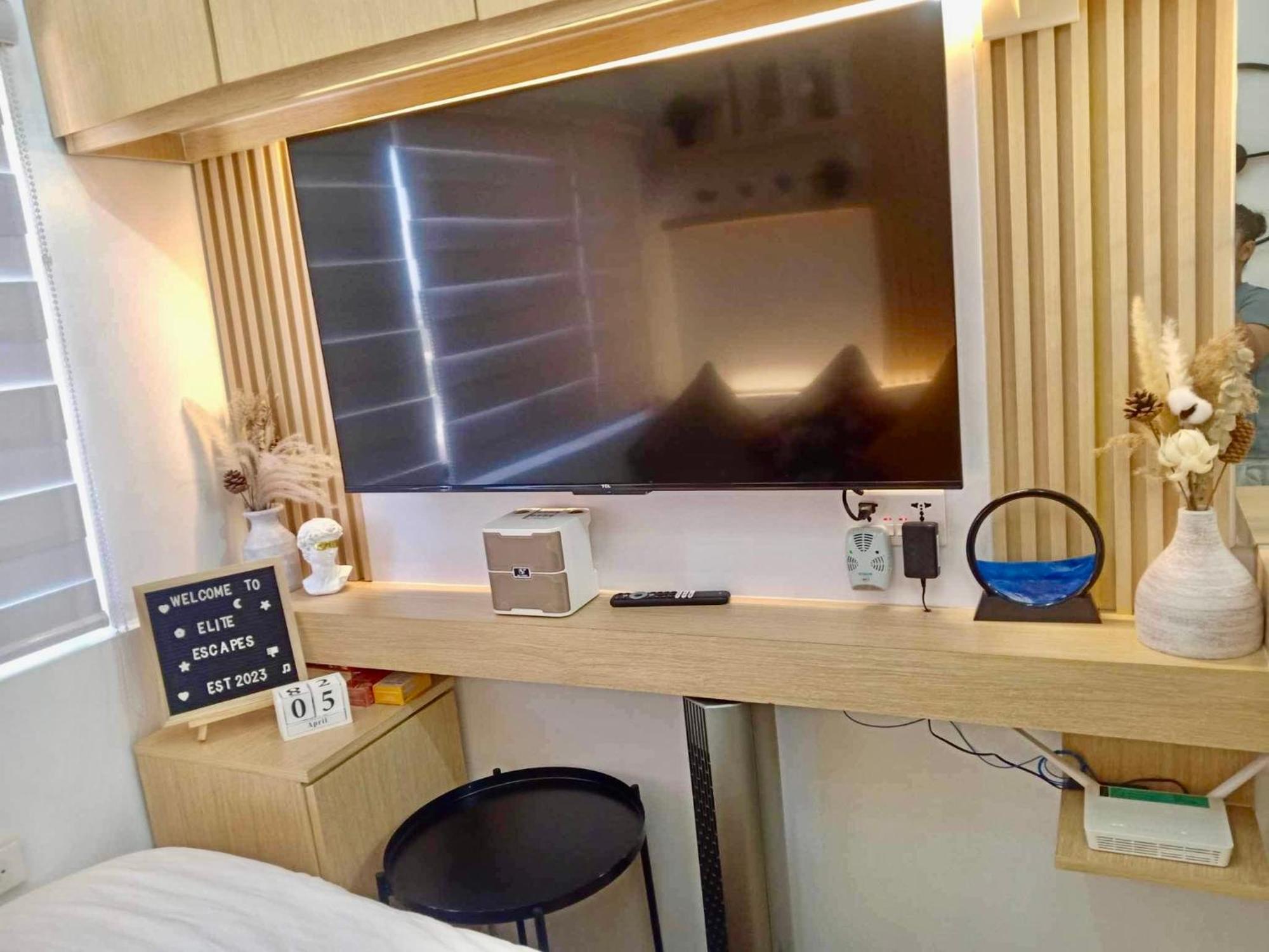 Alabang Unit W/ High Speed Fiber Wifi * Manila