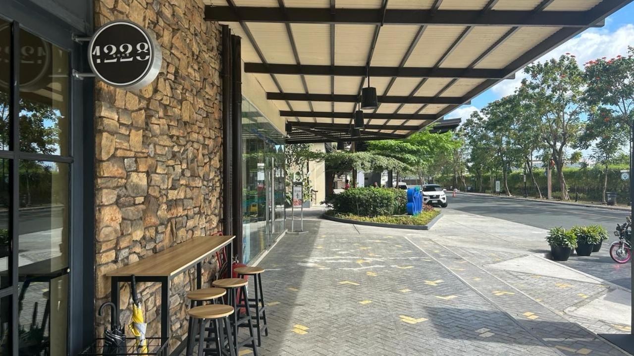 2 Bedroom Free Wifi & Netflix - Circulo Verde, Eastwood Libis, Quezon Apartamento *