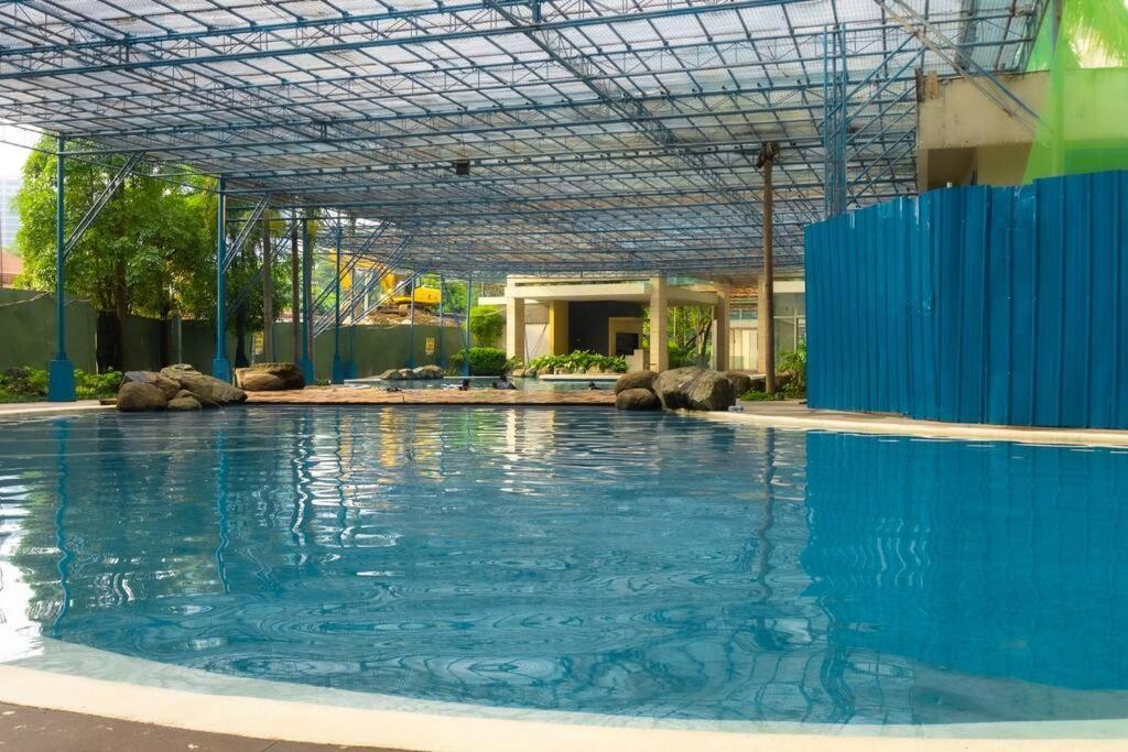 Luxury In Pasig Fastwifipoolsmartlock Apartamento *