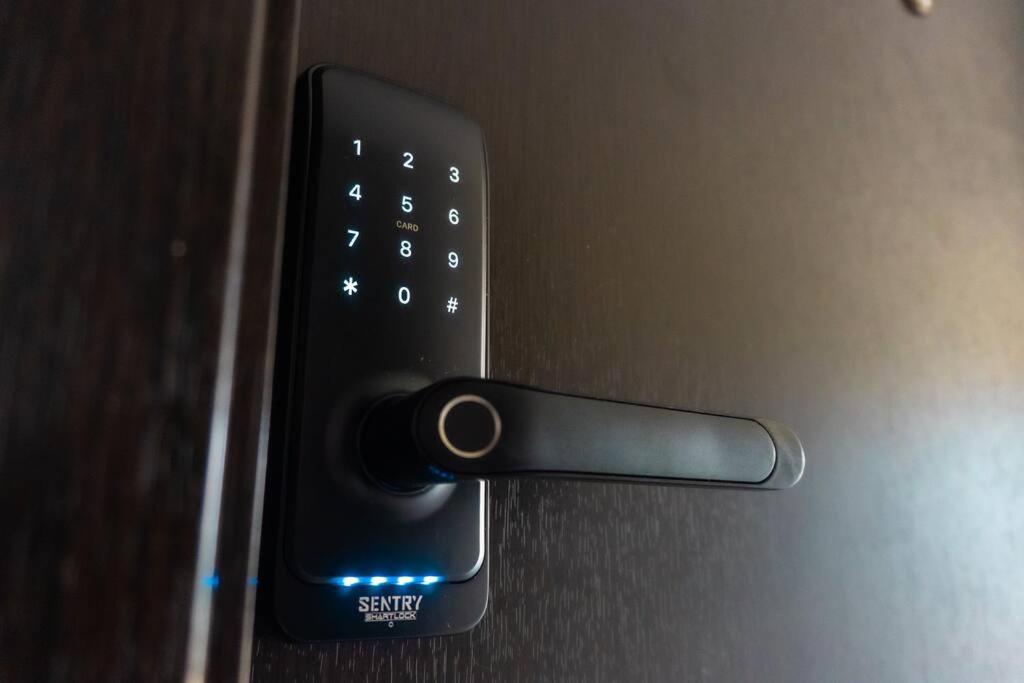 Apartamento Luxury In Pasig Fastwifipoolsmartlock