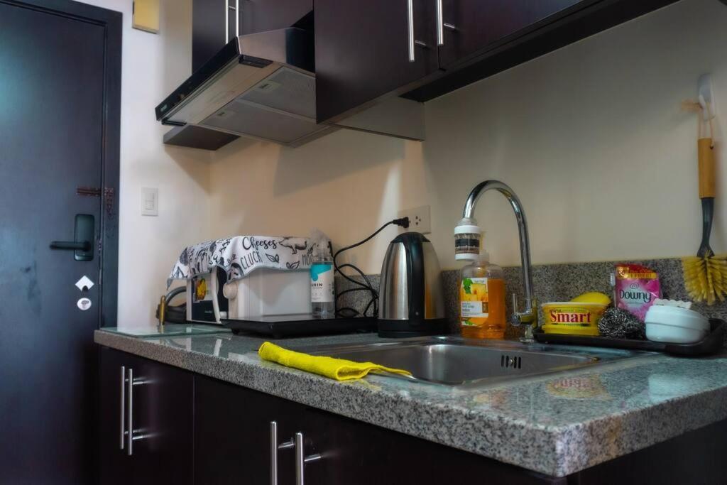 Luxury In Pasig Fastwifipoolsmartlock Manila