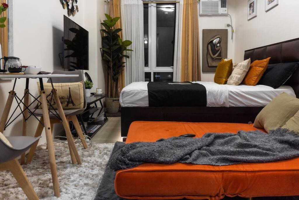Apartamento Luxury In Pasig Fastwifipoolsmartlock Manila