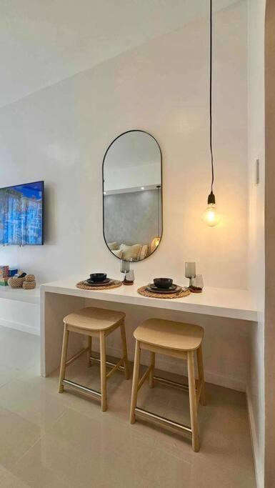 #14 Grace Residences Tower2 16f