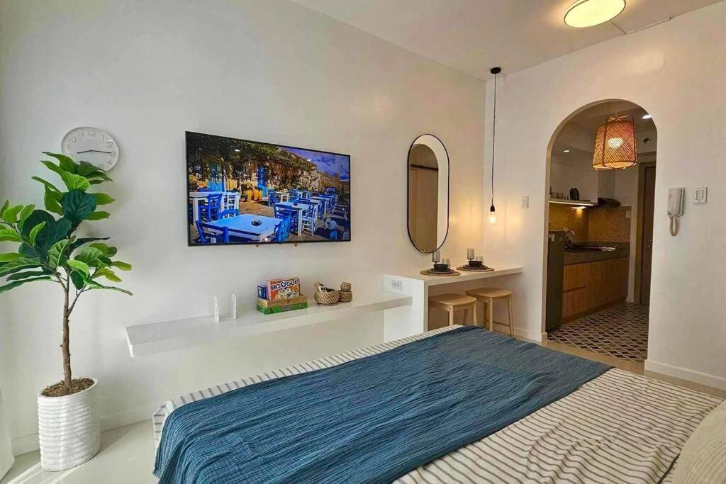 Apartment #14 Grace Residences Tower2 16f Manila