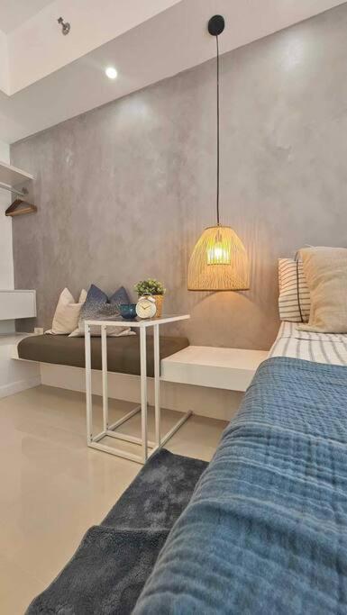#14 Grace Residences Tower2 16f *