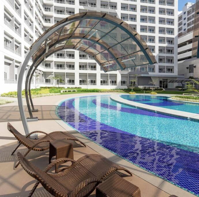 #14 Grace Residences Tower2 16f Manila