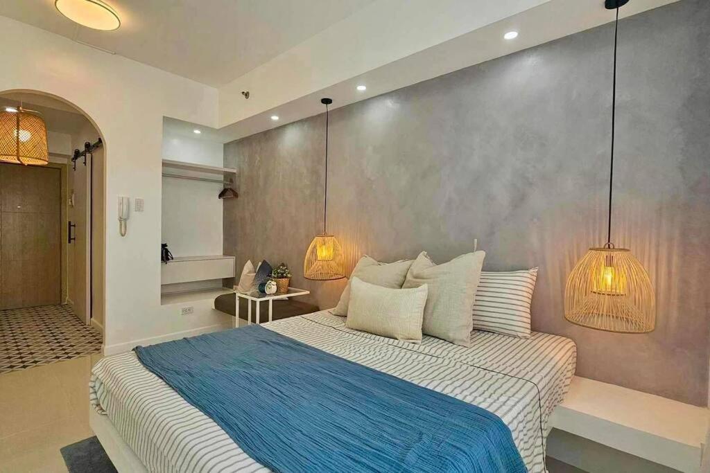 #14 Grace Residences Tower2 16f *