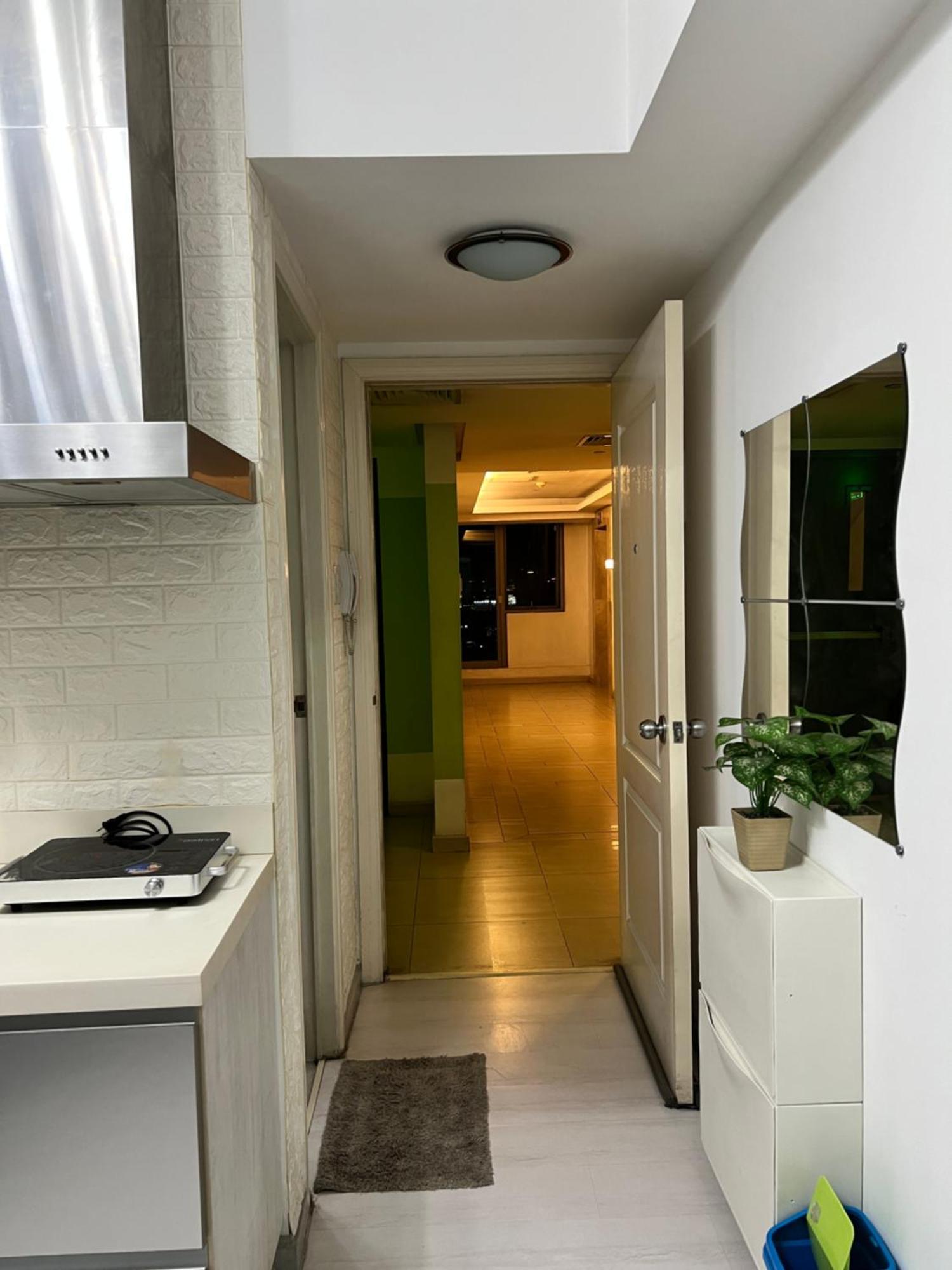 Gv Pied A Terre Azure Santorini Tower Apartment