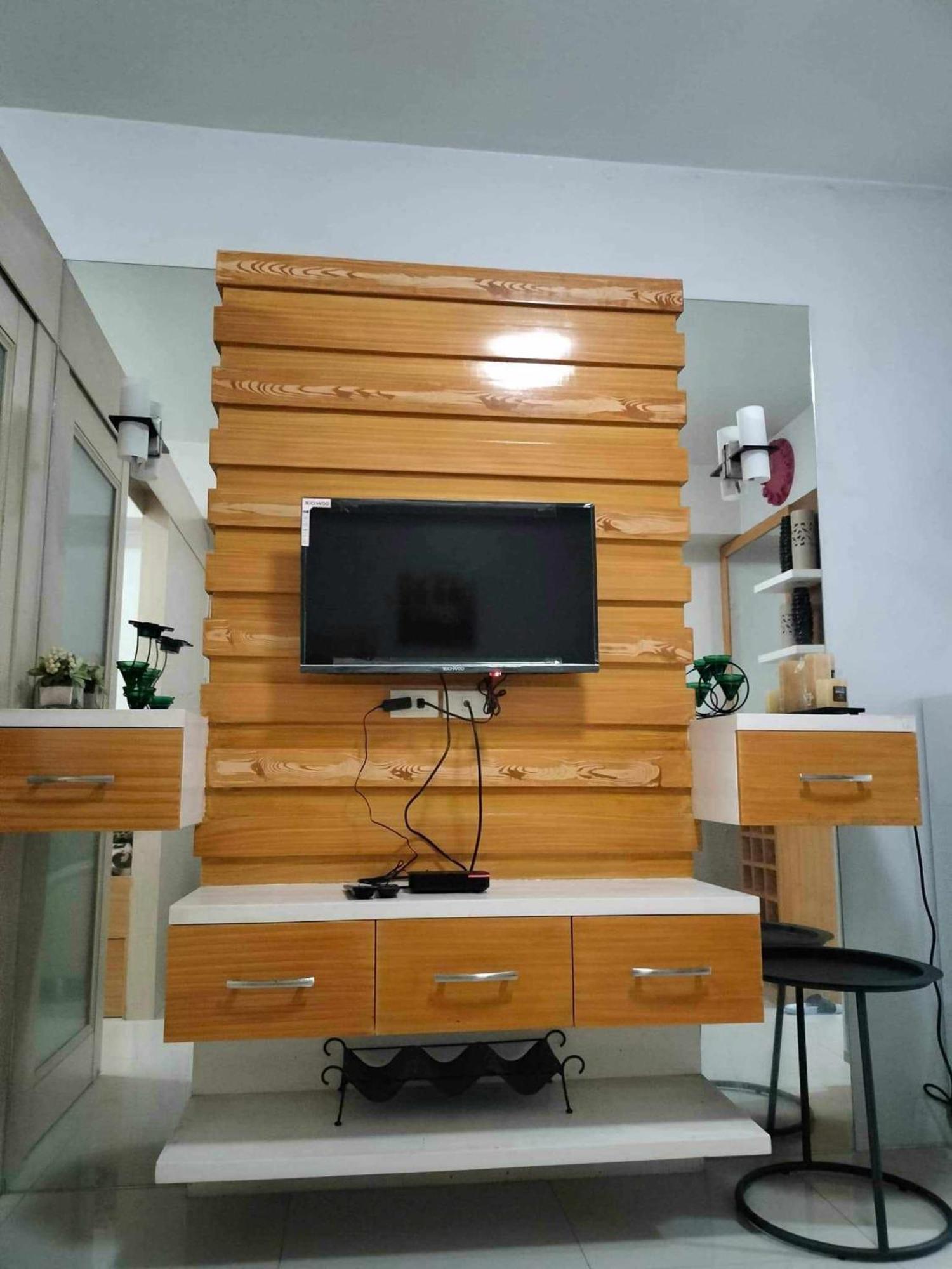 Sea Residences Tower F Pasay Moa Complex * Manila